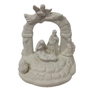 Vintage Musical Porcelain Nativity Figurine Display Christmas Holiday Decoration